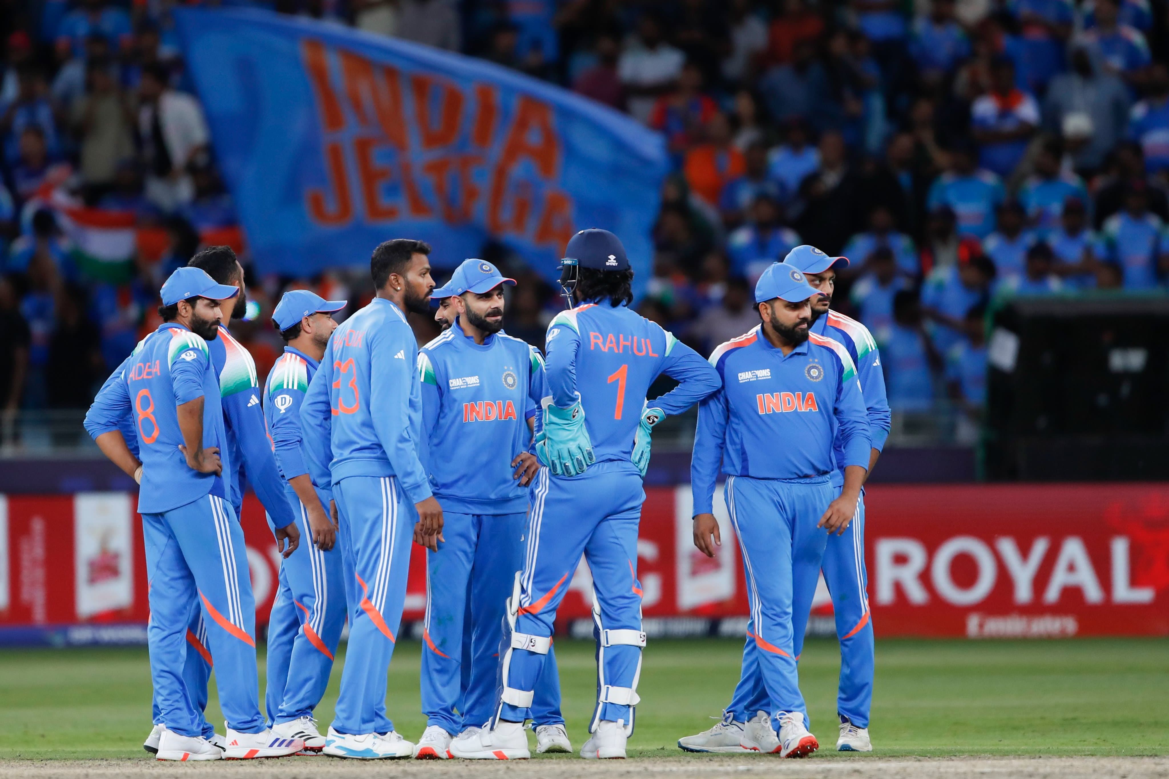 CT 2025: India clinched its third Champions Trophy title, becoming the first team to achieve this fe சாம்பியன்ஸ் கோப்பை 2025: நியூசிலாந்தை வீழ்த்தி சாம்பியன் பட்டத்தை வென்றது இந்தியா!