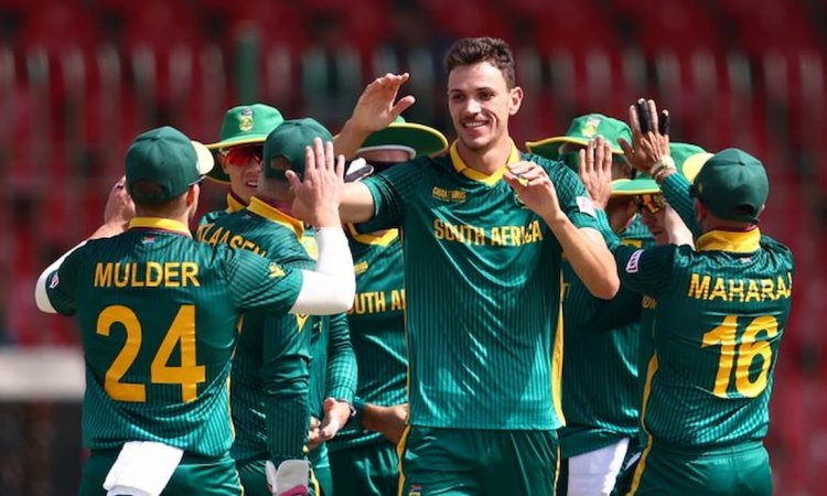 कराची में इंग्लैंड की हार, साउथ अफ्रीका पहुंची सेमीफाइनल में 