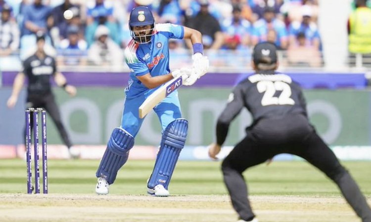 भारत की पारी 249 पर खत्म, श्रेयस-पंड्या ने संभाली कमान लेकिन मैट हेनरी का कहर!