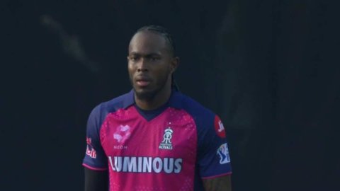 12.5 करोड़ के जोफ्रा आर्चर ने बनाया बड़ा अनचाहा रिकॉर्ड,IPL इतिहास में एक मैच में सबसे ज्यादा रन लुट