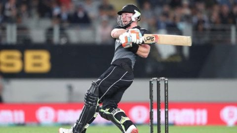 NZ vs PAK, 1st T20I: பாகிஸ்தானை பந்தாடி நியூசிலாந்து அபார வெற்றி!