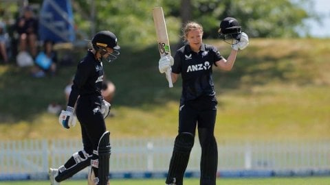 NZW vs SLW, 2nd ODI: மேடி க்ரீன், ஹன்னா ரோவ் அசத்தல்; இலங்கையை வீழ்த்தி நியூசிலாந்து அபார வெற்றி!