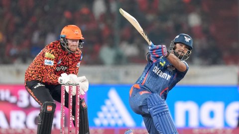 पूरन ने दिखाया टी20 का असली जलवा – 6 चौके, 6 छक्के और फिफ्टी पूरी पूरन ने दिखाया टी20 का असली जलवा – 6 चौके, 6 छक्के और फिफ्टी पूरी
