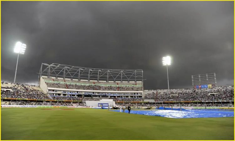 IPL 2025: हैदराबाद में होगी SRH और RR की टक्कर, यहां देखिए पिच रिपोर्ट