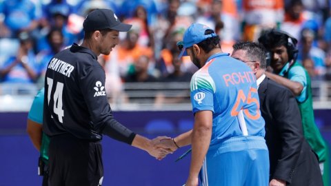 Champions Trophy: Chakaravarthy, Mitchell come in as NZ opt to bowl first against India