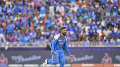 Champions Trophy: Looked to stick to stump line and wait for batter to make mistake, says Chakaravar