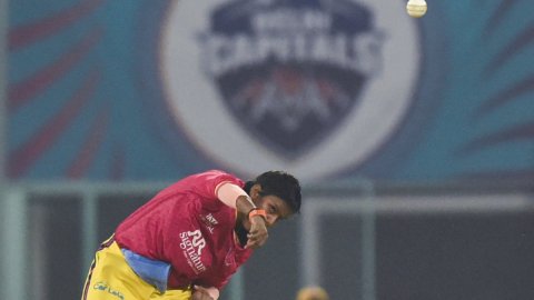 Lucknow: WPL 2025 – UP Warriorz vs RCB