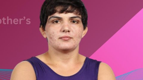 Manisha brings home first gold, Antim secures bronze on return in 2025 Senior Asian Wrestling Champi