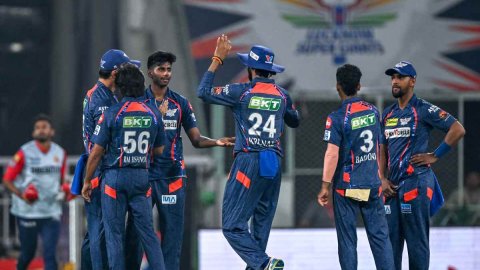 लखनऊ सुपर जायंट्स को तगड़ा झटका, 11 करोड़ का ये गेंदबाज IPL 2025 के पहले हाफ से हो सकता है बाहर