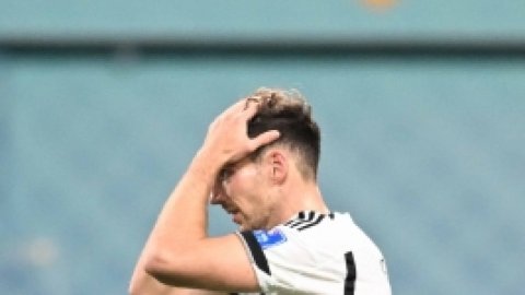 ‘No one is above the club’: Sporting Director Eberl on whether Bayern can afford to let Kimmich leav