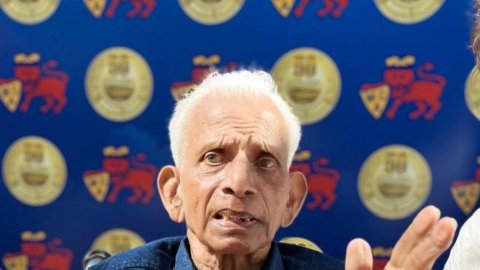 Padmakar Shivalkar passes away of old-age aged 84