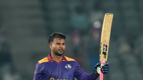 Ton-up Tharanga propels Sri Lanka Masters to 3-wicket win in the International Masters League (IML) 