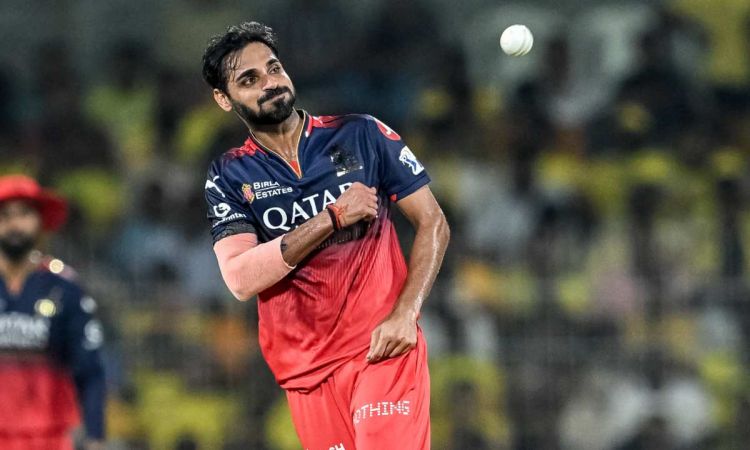 Bhuvneshwar Kumar need 4 wicket to break Piyush Chawla's IPL Record