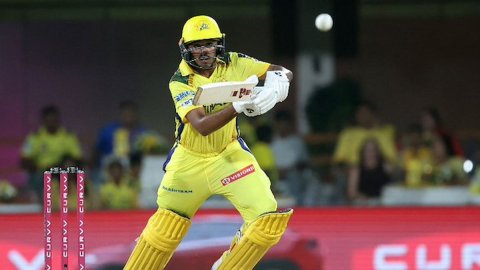 IPL 2025: ब्रेविस चमके पर बाकी फ्लॉप, चेन्नई की पारी 19.5 ओवर में 154 पर सिमटी, हर्षल पटेल ने झटके 4