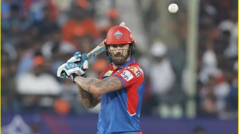 Delhi Capitals फैंस के लिए आई बड़ी खुशखबरी, RCB की बैंड बजाने के लिए प्लेइंग XI में शामिल होंगे Faf 