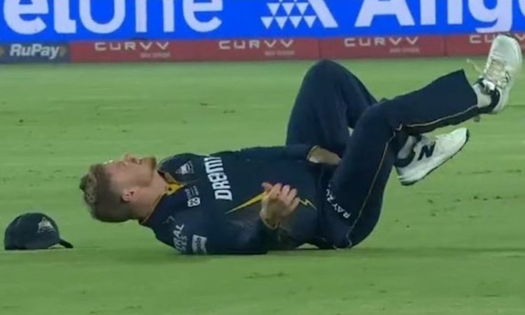 WATCH: ग्लेन फिलिप्स की थ्रो बनी परेशानी, ग्रोइन में चोट लगते ही दर्द से कराहे