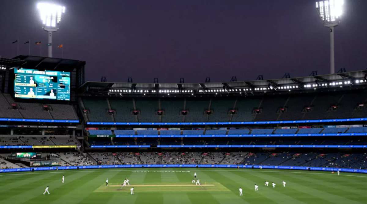 Security 'Breakdown' Allows Armed Men Into Melbourne's MCG