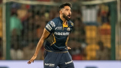 तेज गेंदों के साथ गिरा विकेटों का तूफान, और बन गया सुनहरा रिकॉर्ड; ऐसा करने वाले बने 12वें भारतीय ते