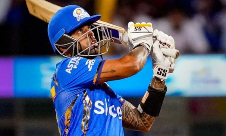 Suryakumar Yadav need 1 six to complete 350 sixes in t20 crciket