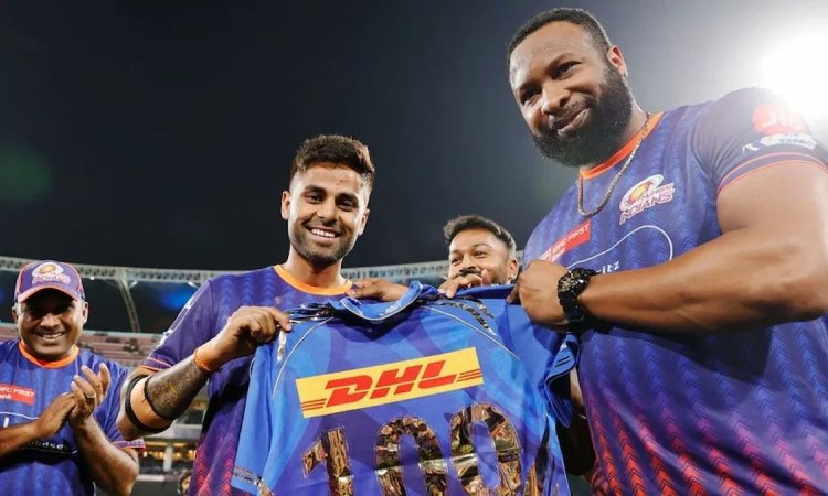 WATCH: सूर्यकुमार यादव को मिला पोलार्ड से खास तोहफा, 100वें IPL मैच पर MI ने दी यादगार जर्सी 