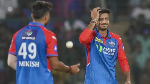 IPL 2025: अक्षर पटेल को पड़ी दोहरी मार, हार के बाद BCCI ने भी ठोका लाखों का जुर्माना