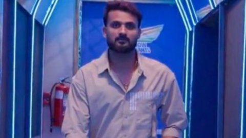 WATCH: ऋषभ पंत की टीम के लिए आई बड़ी खुशखबरी, चोट से ठीक होने के बाद स्टार पेसर की टीम में एंट्री WATCH: ऋषभ पंत की टीम के लिए आई बड़ी खुशखबरी, चोट से ठीक होने के बाद स्टार पेसर की टीम में एंट्री