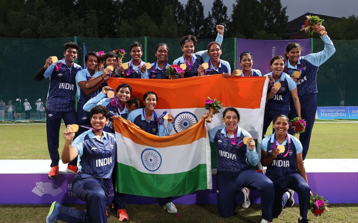 Hangzhou : Indian players pose with their gold medal during presentation ceremony LA 2028: Cricket will feature six teams each in men’s and women’s events