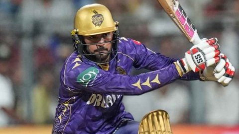 Manish Pandey Joins MS Dhoni, Virat Kohli In ELITE List Becomes Fourth Player Ever To play all 18 se मनीष पांडे ने धोनी-कोहली के गजब IPL रिकॉर्ड की बराबरी की, ऐसा करने वाले इतिहास के चौथे खिलाड़ी बने