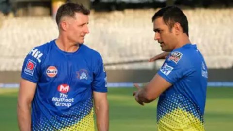 CSK ने अभी नहीं किया है सरेंडर, माइकल हसी को अभी भी है प्लेऑफ में पहुंचने की उम्मीद