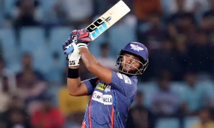 Nicholas Pooran need 70 run to complete 9000 runs in t20 cricket 