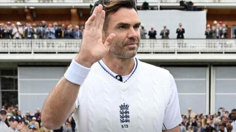 Former England Cricket Star James Anderson Given Knighthood