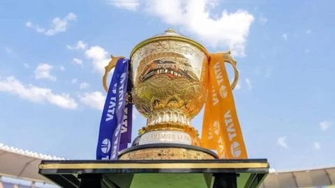 IPL में फिर हुआ बड़ा बदलाव अब टीमें ले सकेंगी टेम्परेरी रिप्लेसमेंट; समझिए पुरा नियम