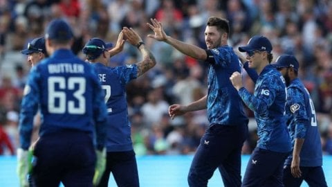 England Beat West Indies By 238 Runs In 1st ODI ENG vs WI, 1st ODI: விண்டீஸை வீழ்த்தி அபார வெற்றியைப் பதிவுசெய்தது இங்கிலாந்து!
