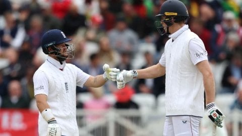 England pile on a mountain of runs on Day 1 at Trent Bridge against Zimbabwe! ENG vs ZIM, Test Day 1: டக்கெட், கிரௌலி, போப் சதம்; வலிமையான நிலையில் இங்கிலாந்து!