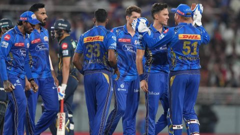 IPL 2025 Eliminator: रोहित शर्मा की शानदार 81 रन की पारी और बुमराह-बोल्ट की शानदार गेंदबाज़ी से मुंब