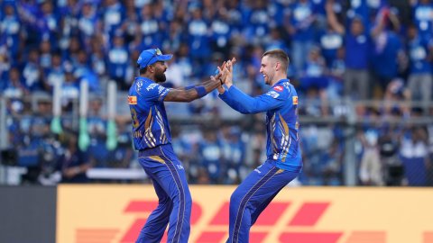 IPL 2025: MI Sign Bairstow, Gleeson & Asalanka As Replacements For Jacks, Rickleton And Bosch ஐபிஎல் 2025: ஜேக்ஸ், ரிக்கெல்டன், போஷ்கிற்கு பதிலாக மாற்று வீரர்களை அறிவித்தது மும்பை இந்தியன்ஸ்!