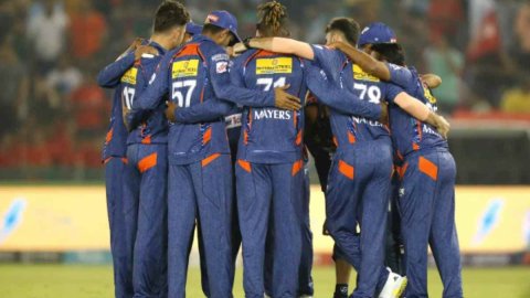 IPL 2025: LSG Captain Pant Penalised For Slow Over-rate Offense ஸ்லோ ஓவர் ரேட்: லக்னோ அணி கேப்டன், வீரர்களுக்கு அபராதம்!