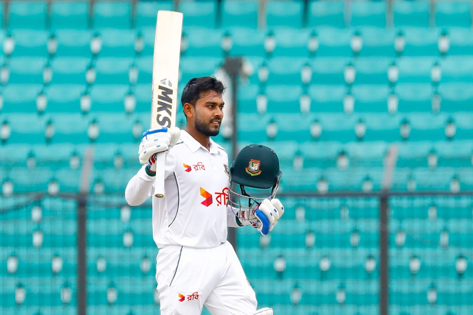 Mehidy Hasan Miraz joins Shakib Al Hasan and Sohag Gazi as elite list! வங்கதேச கிரிக்கெட் வரலாற்றில் தனித்துவ சாதனை பட்டியலில் இணைந்த மெஹிதி ஹசன் மிரஸ்!