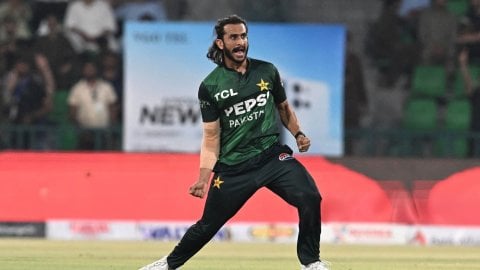 PAK vs BAN, 1st T20I: ஹசன் அலி, ஷதாப் அபாரம்; வங்கதேசத்தை வீழ்த்தி பாகிஸ்தான் வெற்றி!