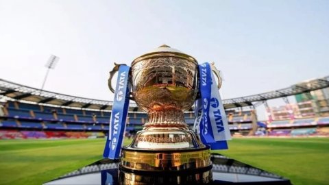RCB vs SRH अब लखनऊ में, IPL 2025 फाइनल अहमदाबाद शिफ्ट… प्लेऑफ वेन्यू को लेकर बड़ा अपडेट