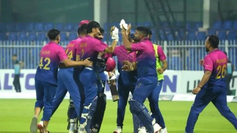 UAE Clinch Historic Series Win Over Bangladesh With 7-Wicket Victory! UAE vs BAN, 3rd T20I: வங்கதேசத்தை வீழ்த்தி தொடரை வென்றது யுஏஇ!
