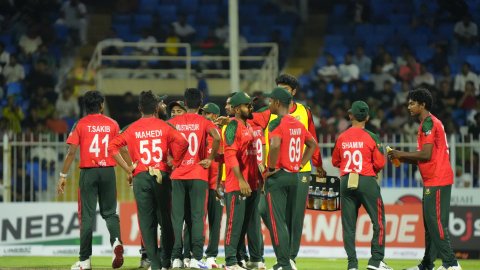 UAE vs BAN, 1st T20I: Parvez Hossain Emon's century powers Bangladesh to victory over the UAE! UAE vs BAN, 1st T20I: யுஏஇ அணியை வீழ்த்தி வங்கதேசம் அபார வெற்றி!