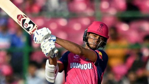 IPL 2025: यशस्वी जायसवाल ने तूफानी पचास से रच डाला इतिहास, विराट कोहली के महारिकॉर्ड की बराबरी की