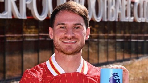 Alexis Mac Allister wins PL Player of the Month, Wolves' Vitor Pereira bags Manager's award