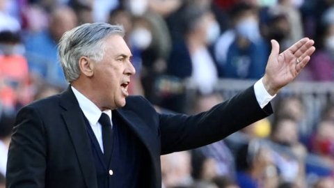 Ancelotti sets deadline for a decision on his future at Madrid