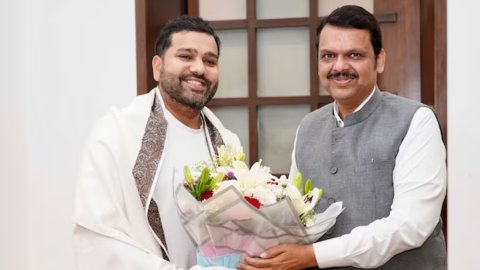 रिटायरमेंट के बाद सीएम फडणवीस से मिले रोहित शर्मा, सोशल मीडिया पर वायरल हो रही है तस्वीर