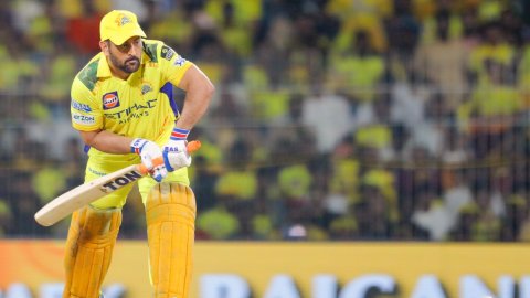 Every moment he's on the field is magical: Finch urges fans 'to watch CSK games while Dhoni is still