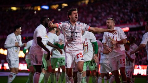 Football and people have inspired me in 750 games for Bayern: Thomas Muller