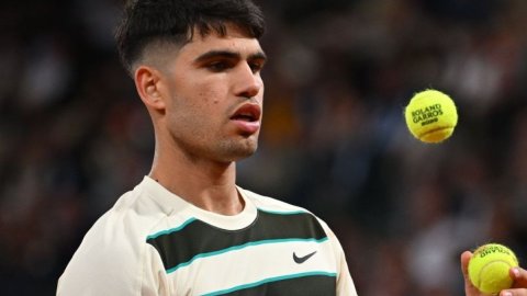 French Open: Alcaraz becomes second-fastest man to notch up 20 match wins at Roland Garros