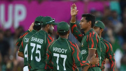 Head coach Simmons urges Bangladesh young pacers to step up against Pakistan
